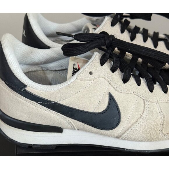 Nike Sneakers Womens Size 7.5 Internationalist Ivory / Beige Style CW7637-991 - Picture 12 of 14